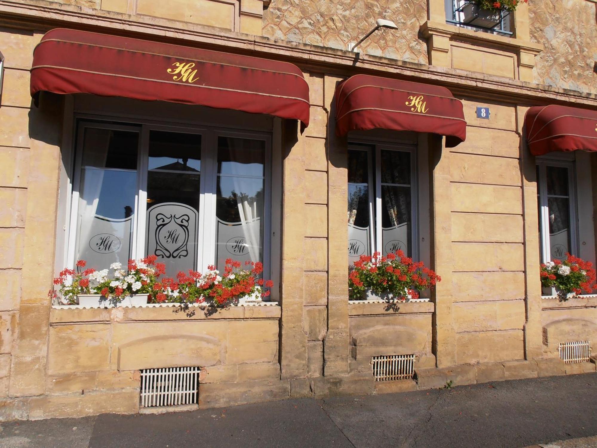 Hotel De La Meuse Charleville-Mezieres Exterior photo